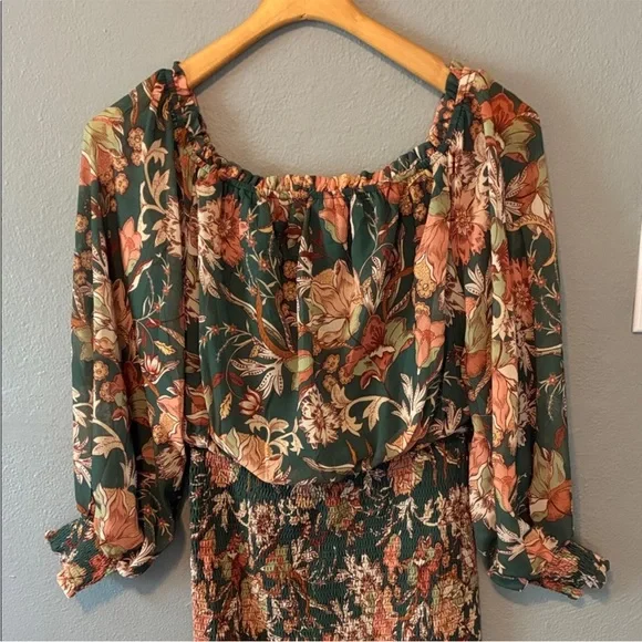 Flying Tomato Off The Shoulder Smocked Floral Maxi Dress Medium NWOT - Picture 8 of 11